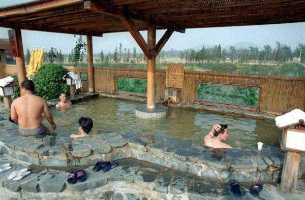 溫泉四周景觀優美。 珠海