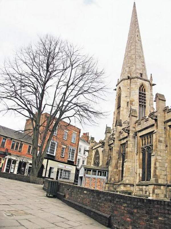 York St. Mary 是鬼故事發生地之一。 約克郡