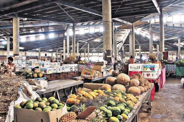 Lautoka Municipal Market 的外形,與涼亭有幾分相似。(相片來源:劉健雄) 斐濟